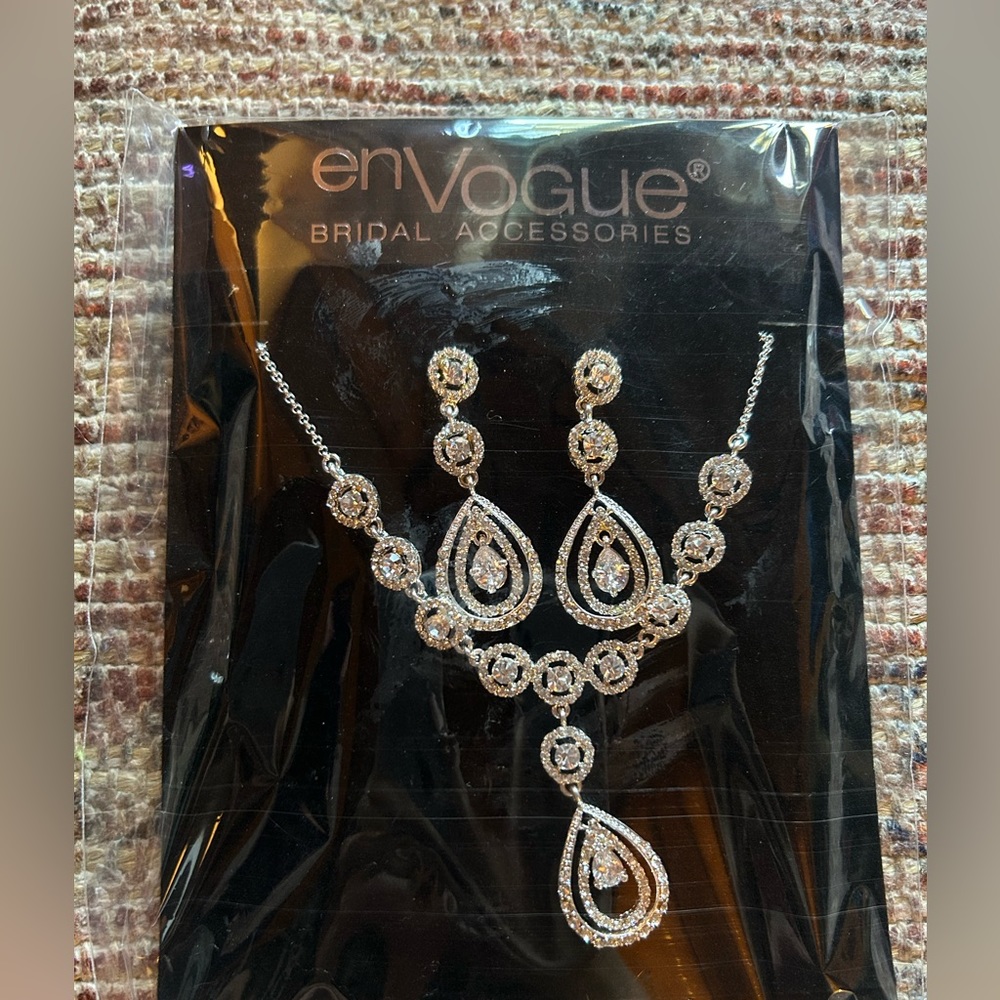 NEW Bridal Necklace & Earring set, By Envogue Bridal Accessories